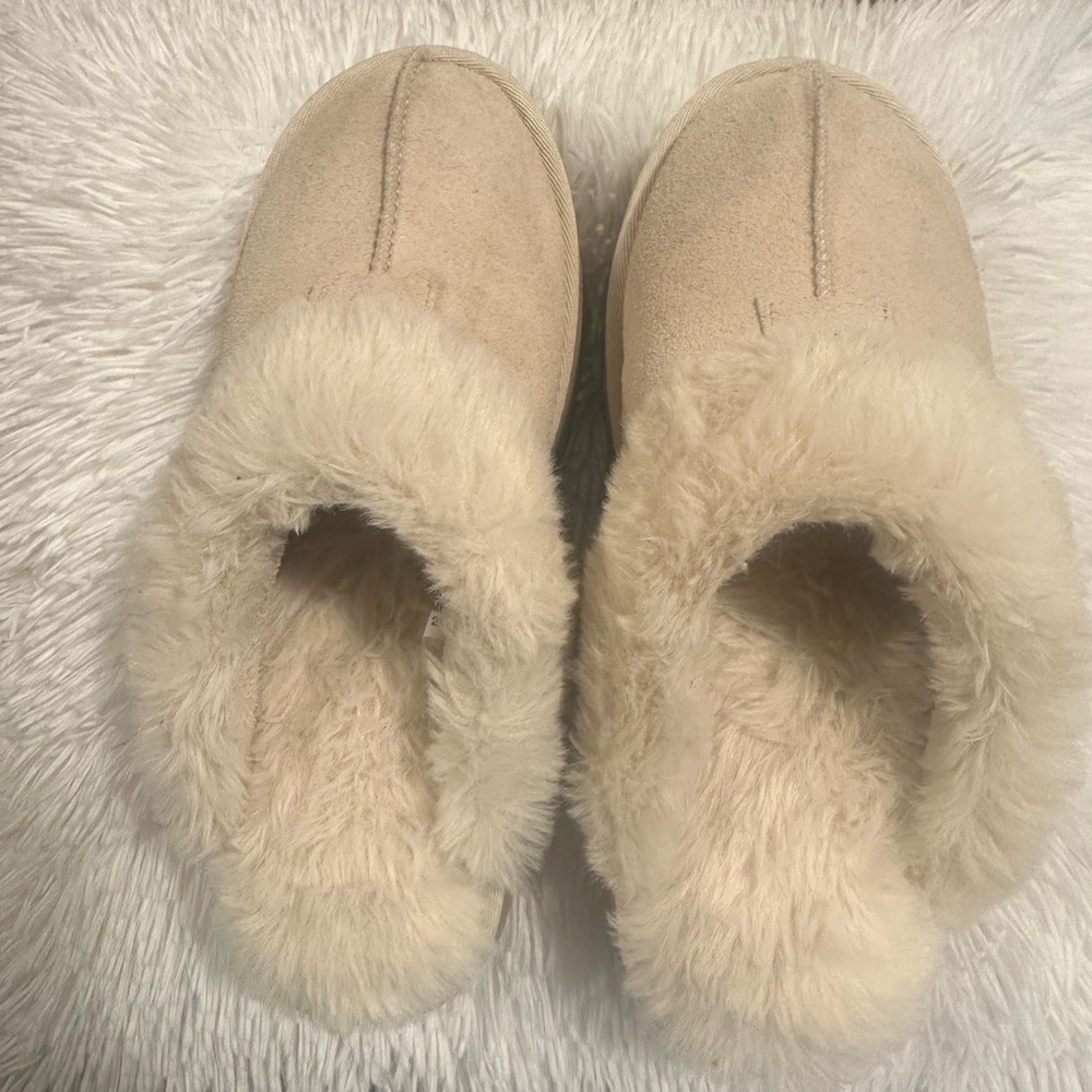 Plush Cream Women's Slippers